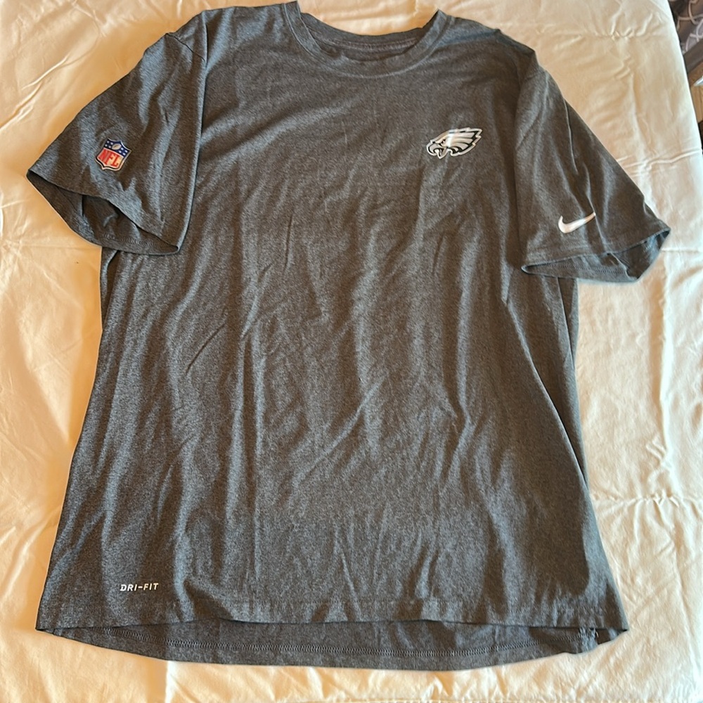 Philadelphia Eagles nike tee in gray